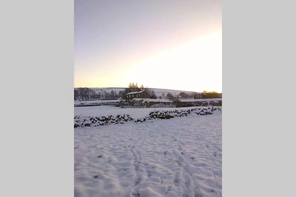 Stones Cottage Farm, Nr Haworth, Family Friendly, Work Friendly, Gaming Barn, Crafting, Free Wifi, Free Parking, Ev Point Oxenhope Prázdninový dům
